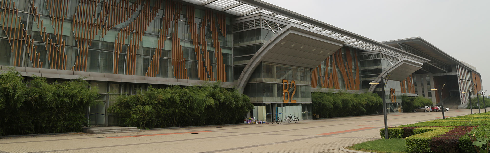 �����t����ů