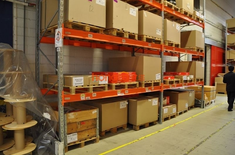 ����˹��ů���S