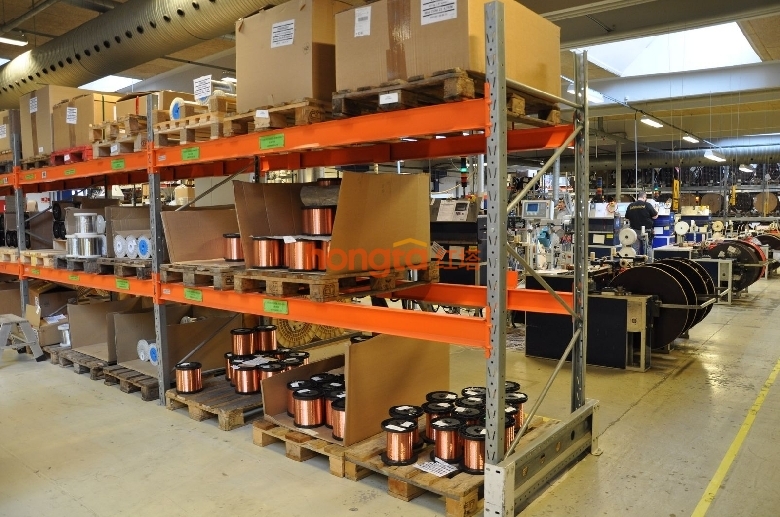 ����˹��ů���S